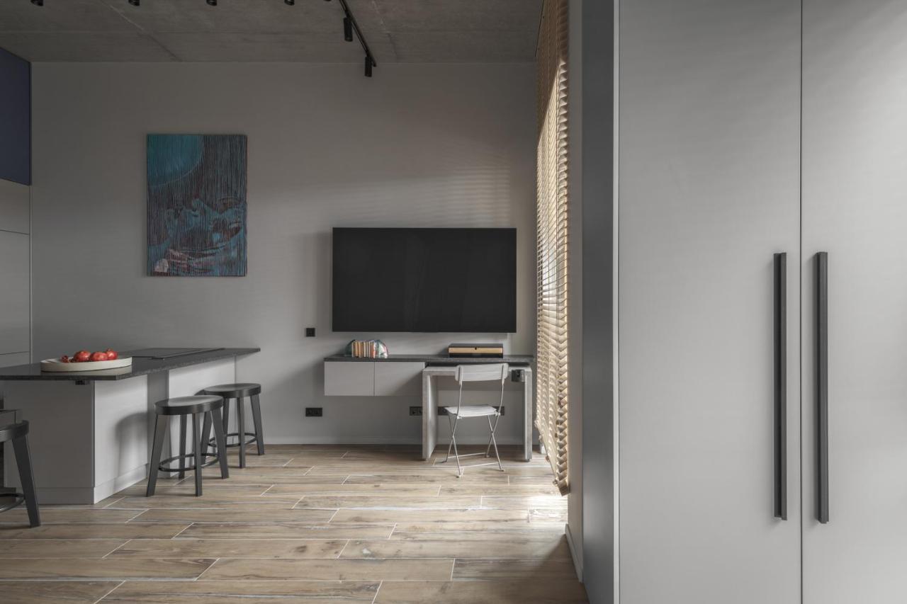 Ivis House Modern Apartment In Vilnius Old Town With Balcony Eksteriør bilde