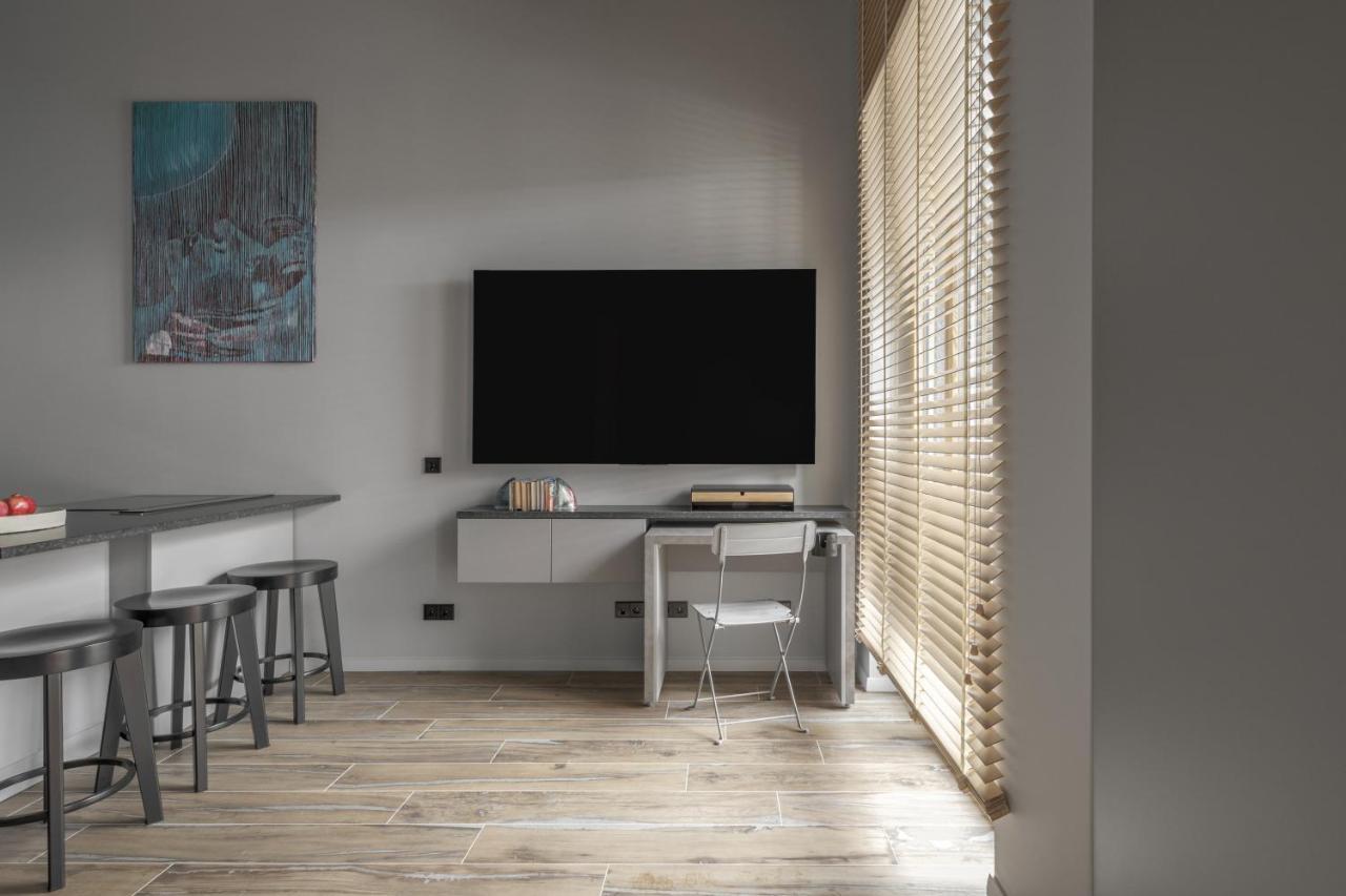 Ivis House Modern Apartment In Vilnius Old Town With Balcony Eksteriør bilde