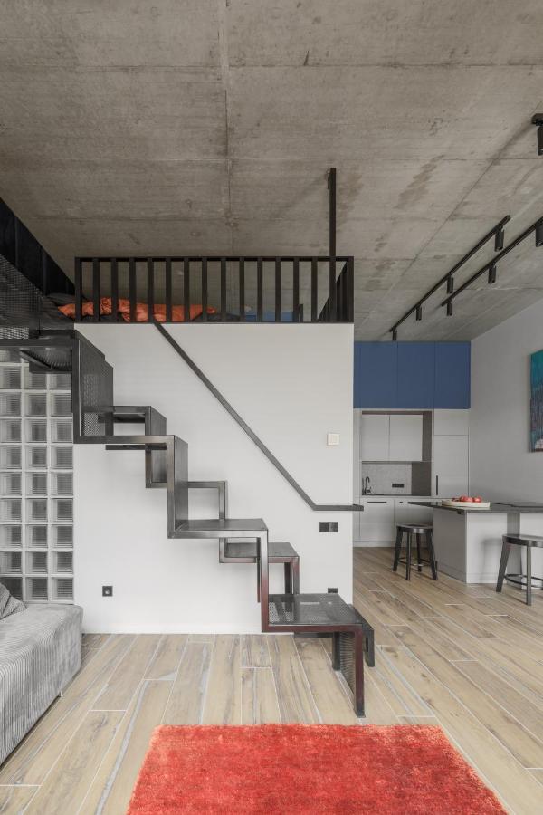 Ivis House Modern Apartment In Vilnius Old Town With Balcony Eksteriør bilde