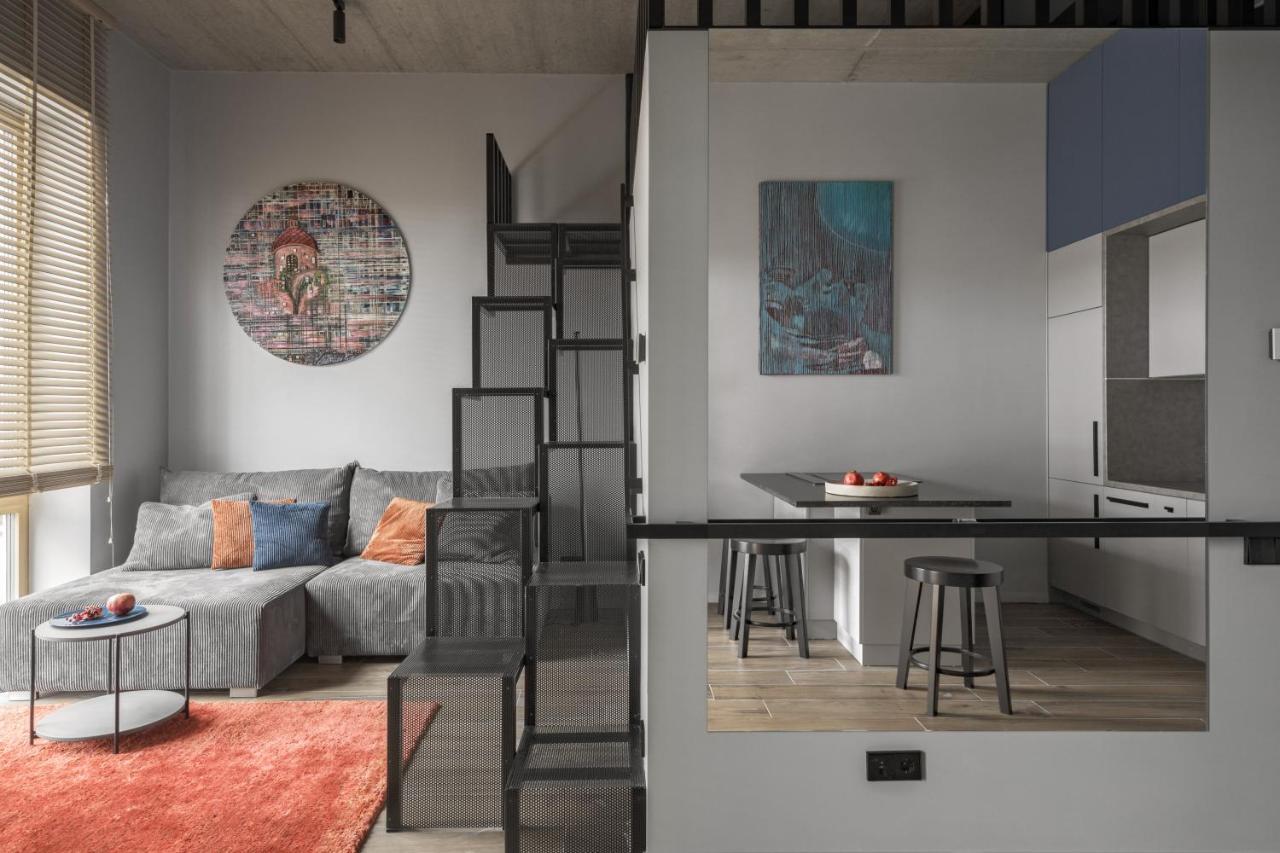 Ivis House Modern Apartment In Vilnius Old Town With Balcony Eksteriør bilde
